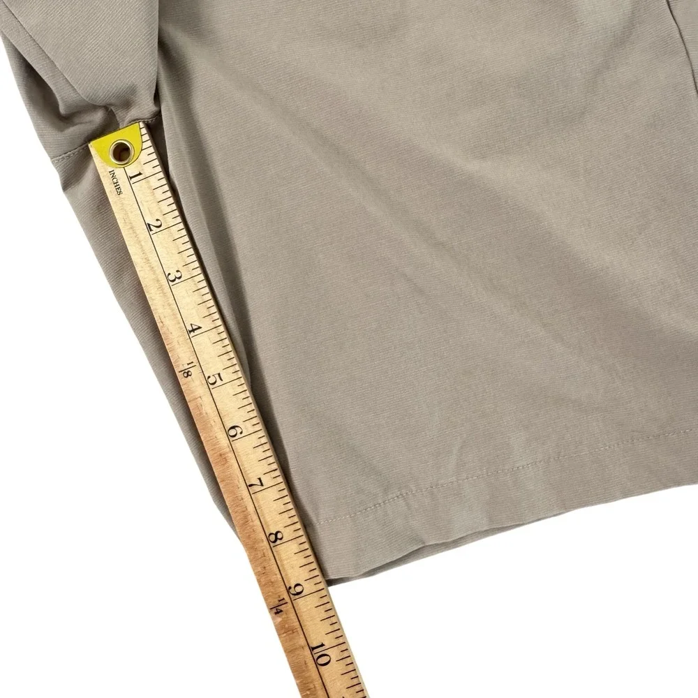Banana Republic 32x9 Khaki Tan Performance Stretch Elastic Waist Men's Shorts